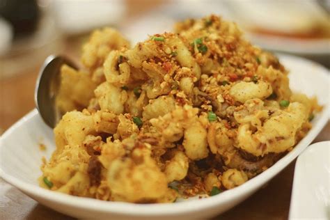 Chinese Salt and Pepper Squid | Singapore Food