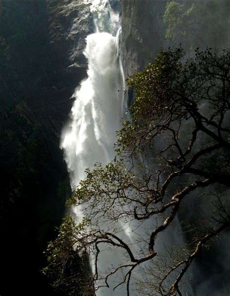 Beautiful Sri Lanka: Dunhinda Falls (Badulla)