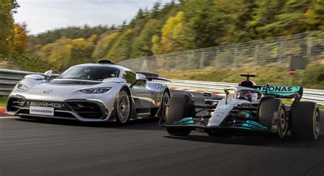 Mercedes-AMG ONE vs. Mercedes W13 F1 Car: 2022’s Ultimate Fast Benz Is ...