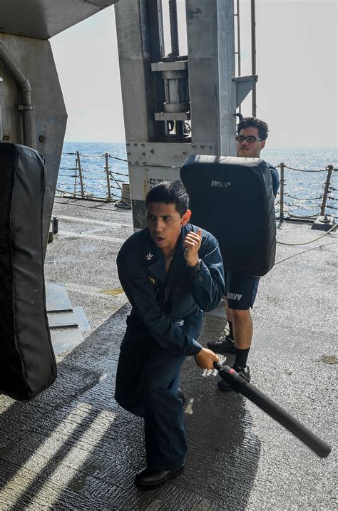 DVIDS - Images - USS Chafee (DDG 90) Conducts Non-Lethal Combat Training [Image 1 of 6]