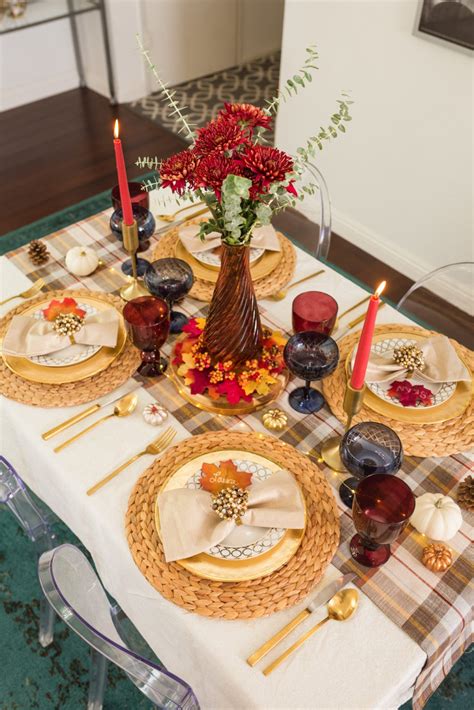 Simple Thanksgiving Table Settings - Make easy Thanksgiving table ...