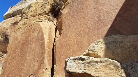 Native American Petroglyphs at McConkie Ranch, Vernal Utah | by Jugglingsix | Medium