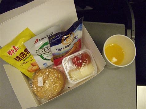 13 Interesting Things You Never Knew About Airplane Food