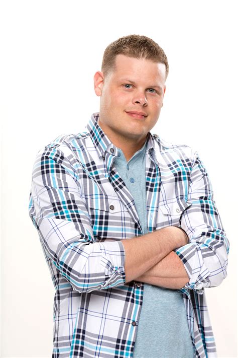 BB16 - Derrick Levasseur Bio