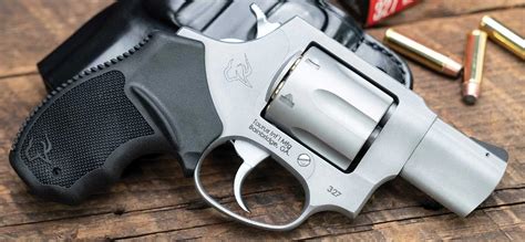 Taurus drops a new revolver in .327 Federal Magnum | all4shooters