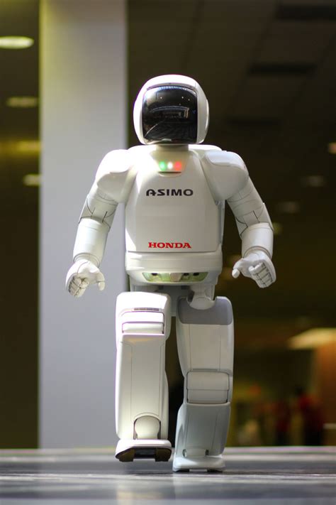 Rockstar Robots: Honda’s Asimo | Make: