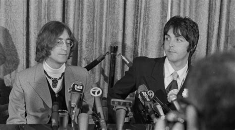 Beatles star Paul McCartney reflects on feud with John Lennon following band's split: 'It hurt ...