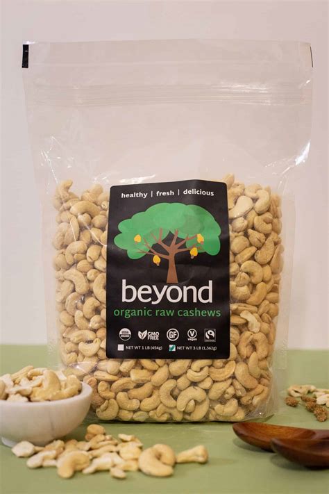 Organic Cashews – Raw Halves (3lb) – Beyond