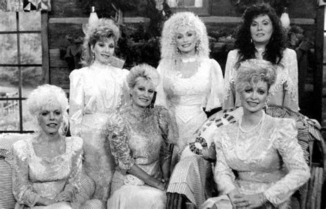 Here's What Dolly Parton's Siblings Look Like Today | Dolly parton ...