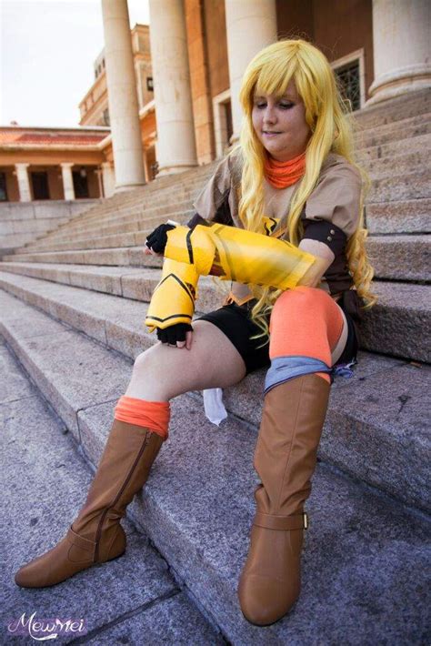 Yang Xiao Long | Cosplay Amino