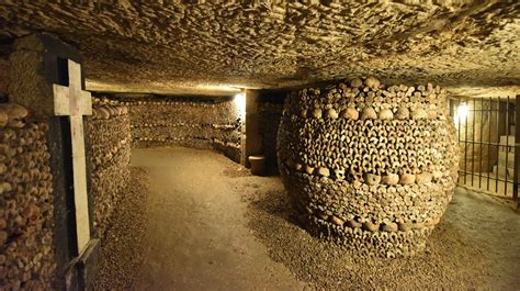 Paris Catacombs: Tips, Tours and Tickets | HeyTripster 2024