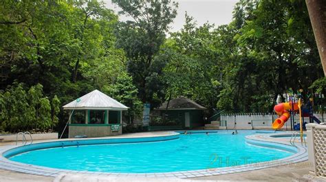 Hinulugang Taktak Falls, Pool & Park Reviewed - 2HotTravellers Travel Blog