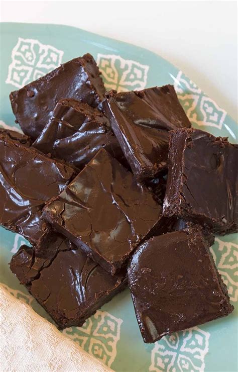 Old Fashioned Chocolate Fudge recipe | Chefthisup