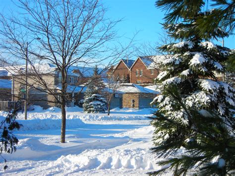 Residential condominiums and houses in Barrie after a snowfall in ...