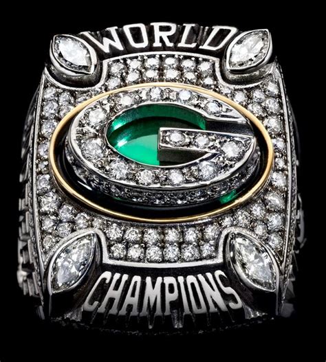 Green Bay Packers Super Bowl XLV Ring | Super bowl rings, Green bay packers championships, Green ...