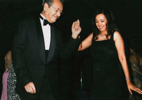 Couple Spotlight: Tender Moments Of Tun Dr Mahathir Mohamad & Tun Dr Siti Hasmah | Tatler Malaysia