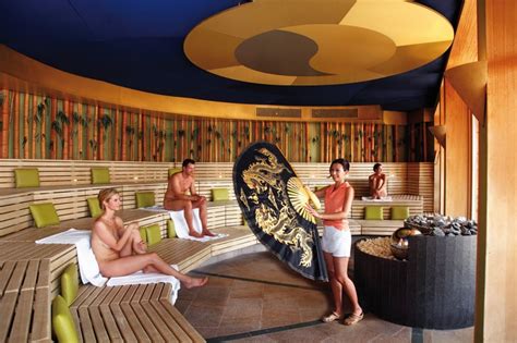 Therme Erding Sauna / WEB-Therme-Erding_Kelten-Thron-Sauna_Aufguss ...