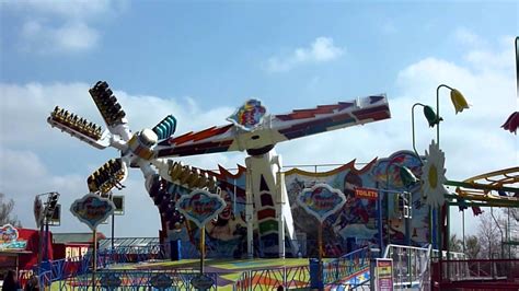 Brean Leisure Park (Fun City): Speed Wave Offride - YouTube