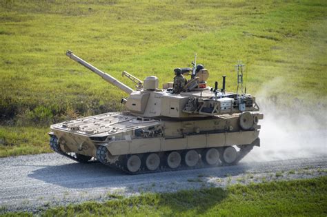 The story behind the Army's new tank-like vehicle | Popular Science