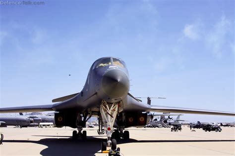 USAF B-1B Heavy Bomber | Defence Forum & Military Photos - DefenceTalk