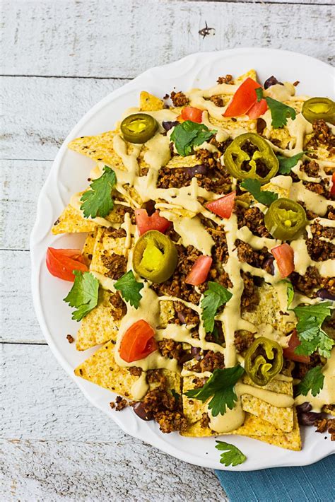 Ultimate Fully Loaded Vegan Nachos - Nora Cooks