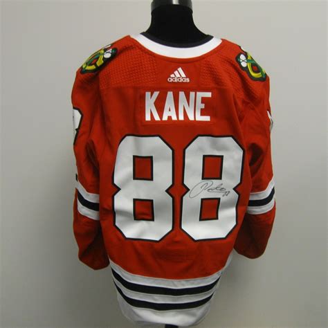 Patrick Kane Autographed Event Worn Jersey from 2018 Player Media Tour ...