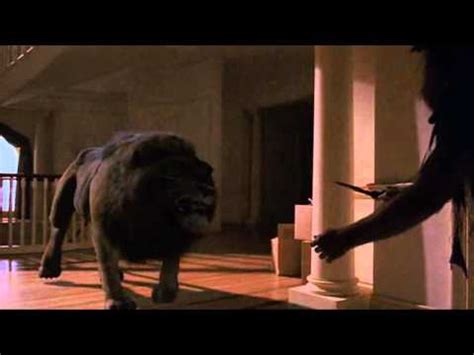 Jumanji -The Lion Scene (Soundtrack only) - YouTube