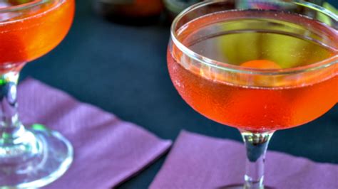 21 Best Prohibition Cocktails to Drink