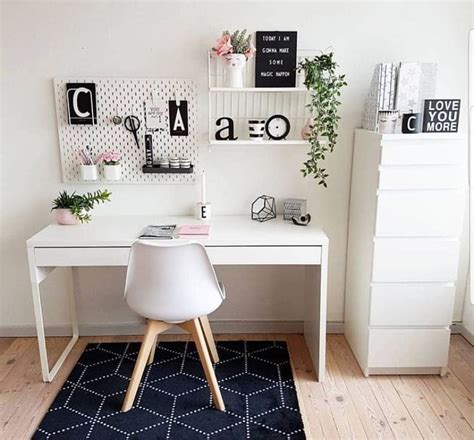 19 Idées Déco pour Chambre de Fille | Home office organization, Study room decor, Home office decor