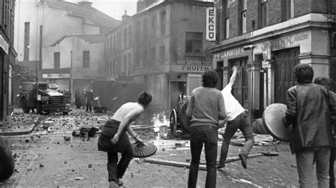 How the Troubles Began in Northern Ireland. After mounting tensions between Catholic ...