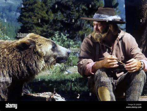 Grizzly adams bear hi-res stock photography and images - Alamy