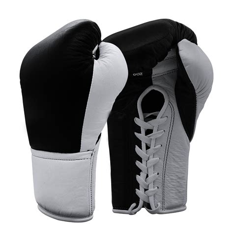 Kickboxing Gloves – Training & Sparring Gear