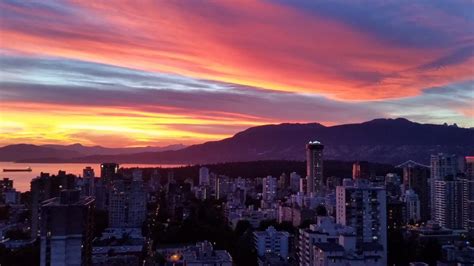 PHOTOS: Amazing sunset blankets Metro Vancouver in pink skies ...