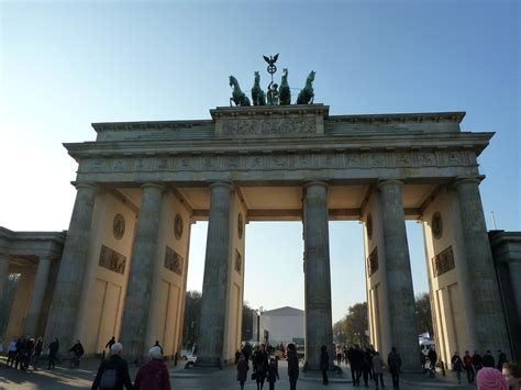 What’s Left of the Berlin Wall? - BashfulAdventurer.com