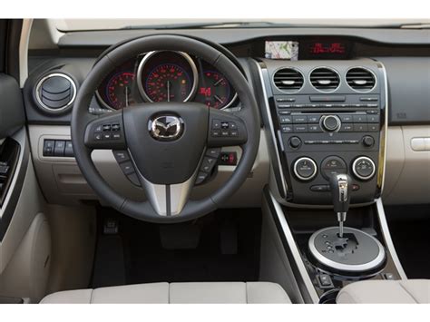 2011 Mazda CX-7: 21 Interior Photos | U.S. News