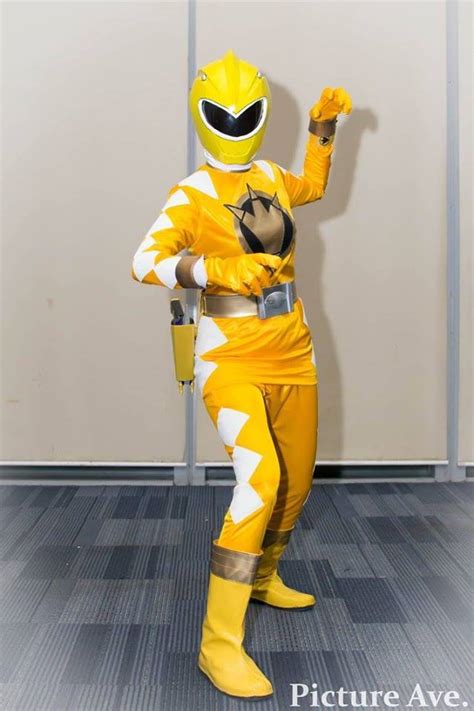 Yellow Dino Ranger / AbareYellow cosplayed by Bernadeth Pena ...