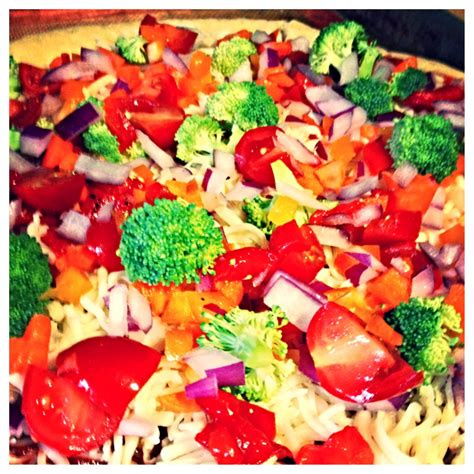 Indy's Veggie Fix: Jockamo's-Style Pizza Primavera!