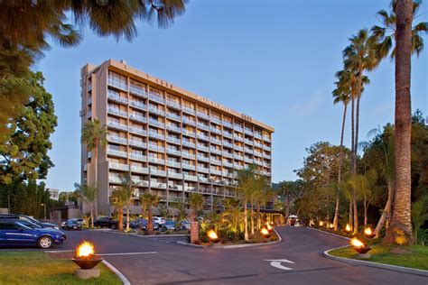 Hotel La Jolla, Curio Collection by Hilton: What to Know Before You Book | La Jolla Mom