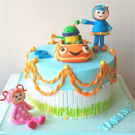 team umizoomi cake - Decorated Cake by tatlibirseyler - CakesDecor