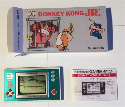 Nintendo Donkey Kong Jr. Game and Watch. Boxed with manual - Catawiki