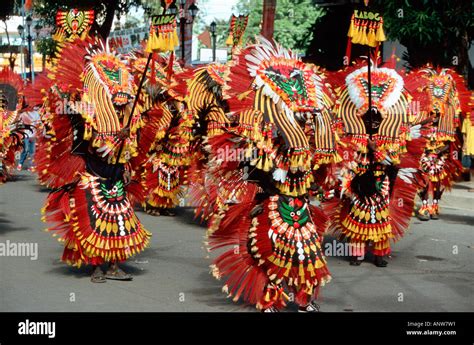 Philippines, Aklan Kalibo, dancer at the Ati Atihan festival Stock Photo: 8916688 - Alamy