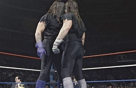 25 Most WTF Moments From The Undertaker’s 25 Years In The WWE