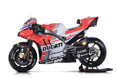 MotoGP: Ducati unveil new-look 2018 machine | MCN