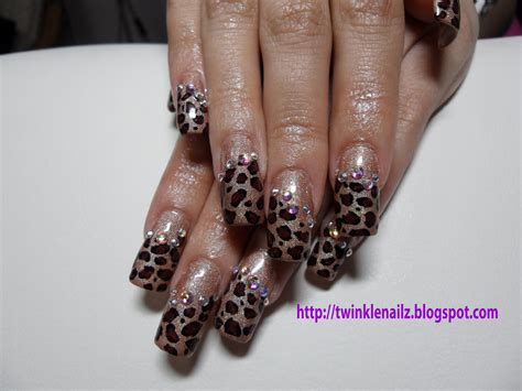 Beutiful Nail Painting: Acrylic Nails, inlay nail art - TWINKEL NAILZ