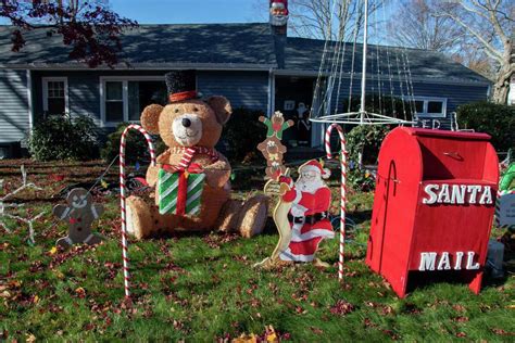 4 (more) cute Connecticut towns to visit this holiday season