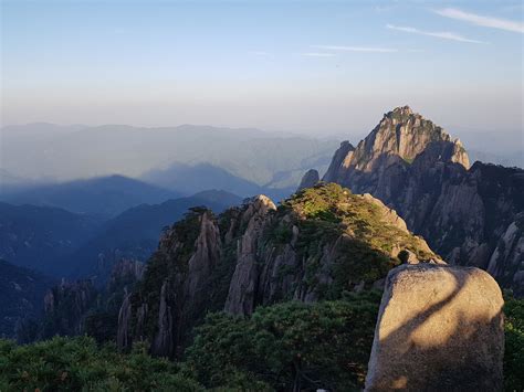 Walk Report - Huangshan, China. Sunrise, sunset and swearing • Walkhighlands