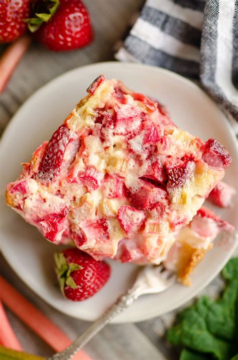 Strawberry Rhubarb Custard Dessert | Recipe | Rhubarb and custard, Strawberry rhubarb recipes ...