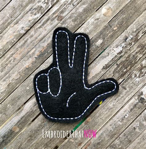 Jeep Wave Hand Sign ASL Digital Feltie Embroidery Design File - Etsy