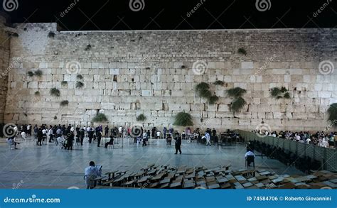 Western Wall in Jerusalem at Night Editorial Photo - Image of israeli ...