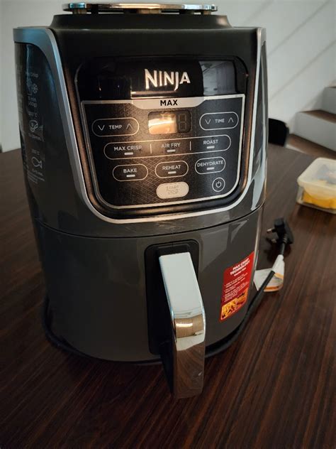 Ninja XXL airfryer 5.2l AF160, TV & Home Appliances, Kitchen Appliances, Fryers on Carousell